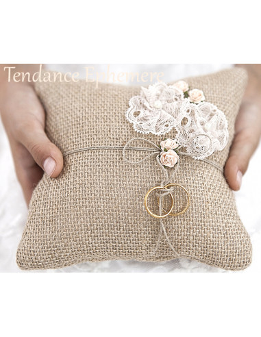 1 Coussin D alliances Jute Dentelle Ivoire 16cm