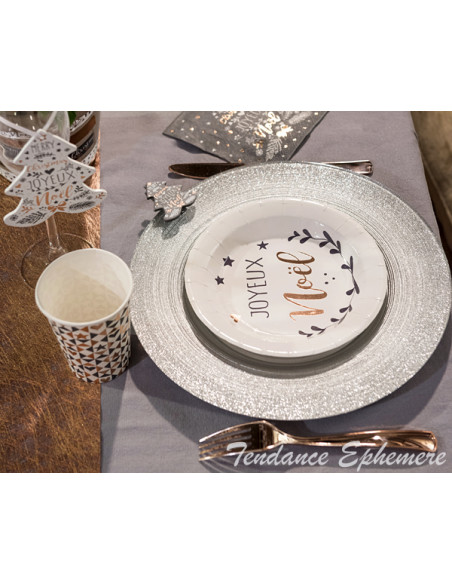 1 Assiette Carton C?ur de Noel 17,5cm